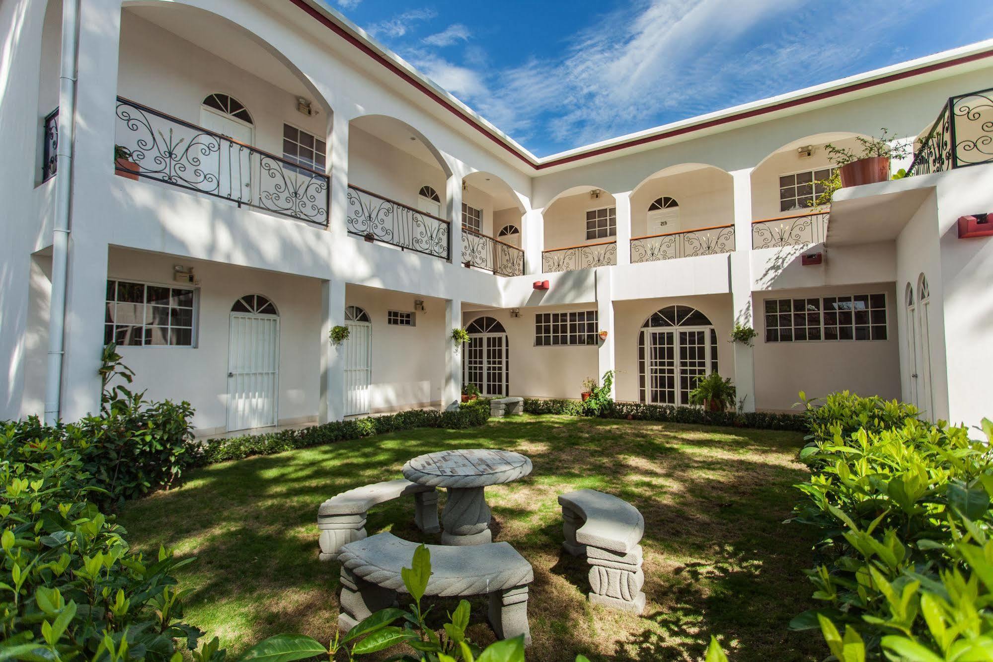 Executive Managua Hotel Ngoại thất bức ảnh